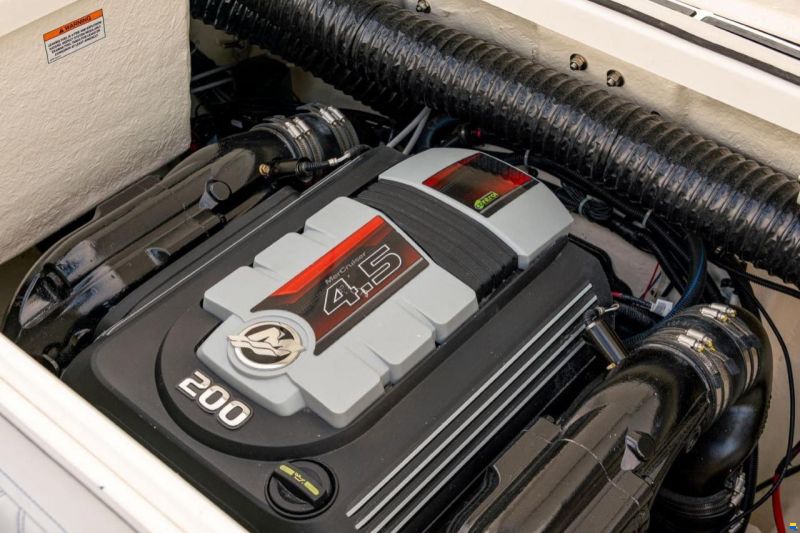 Bayliner VR4 O