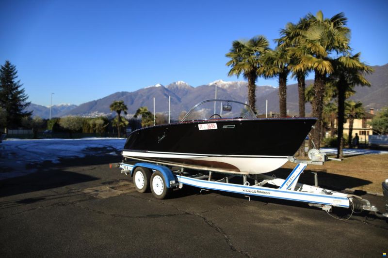 Boesch 510 Runabout