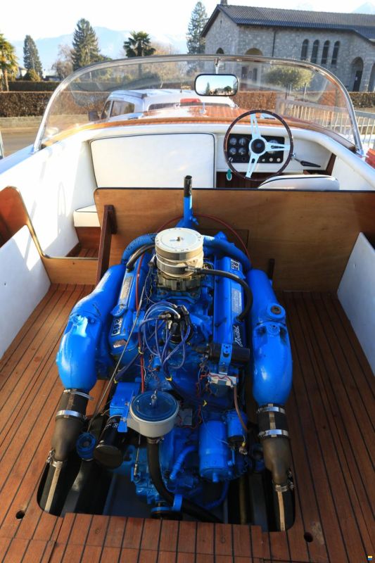 Boesch 510 Runabout