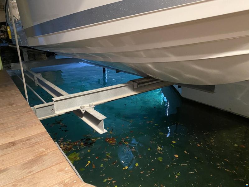 Quicksilver ACTIV 675