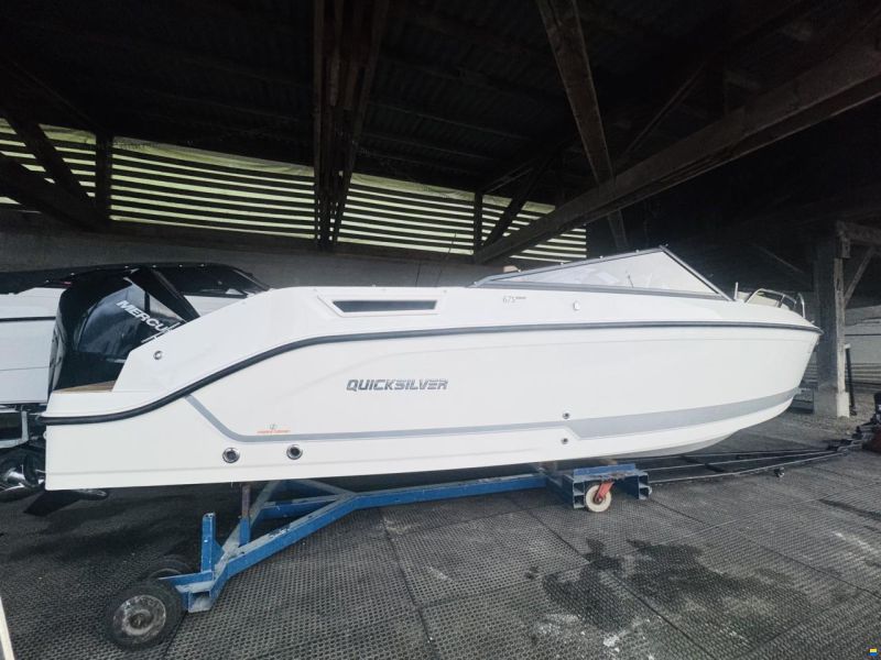 Quicksilver ACTIV 675