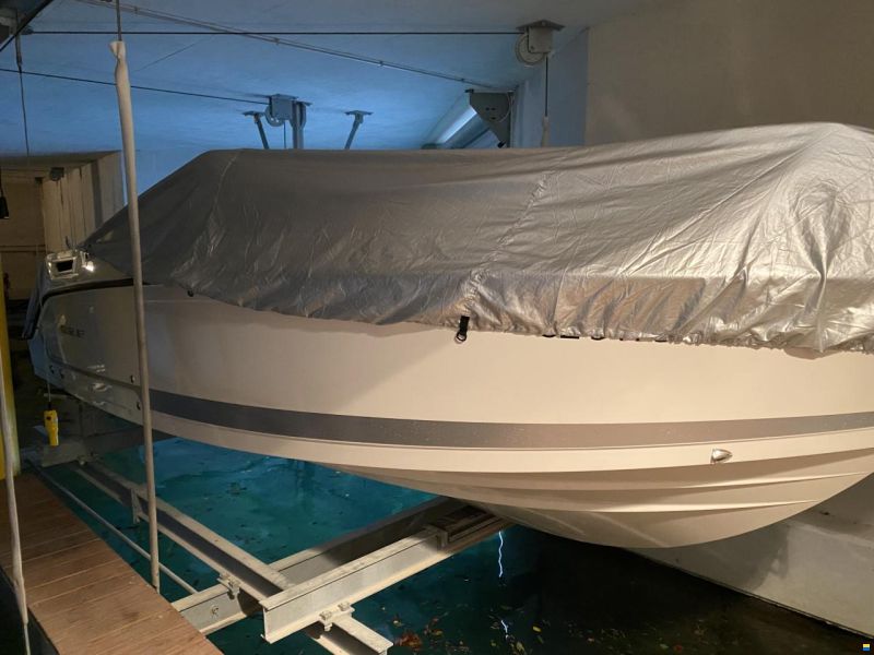 Quicksilver ACTIV 675