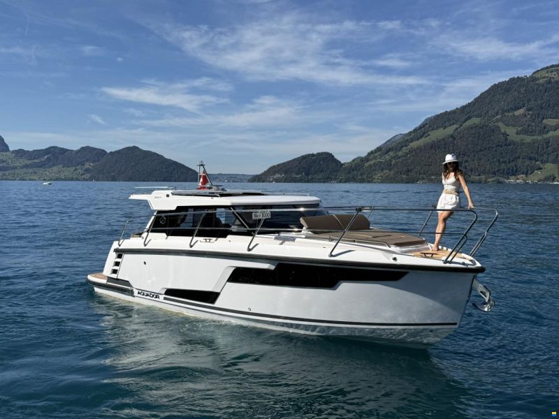 Aquador 300HT, Swiss Edition, De Luxe