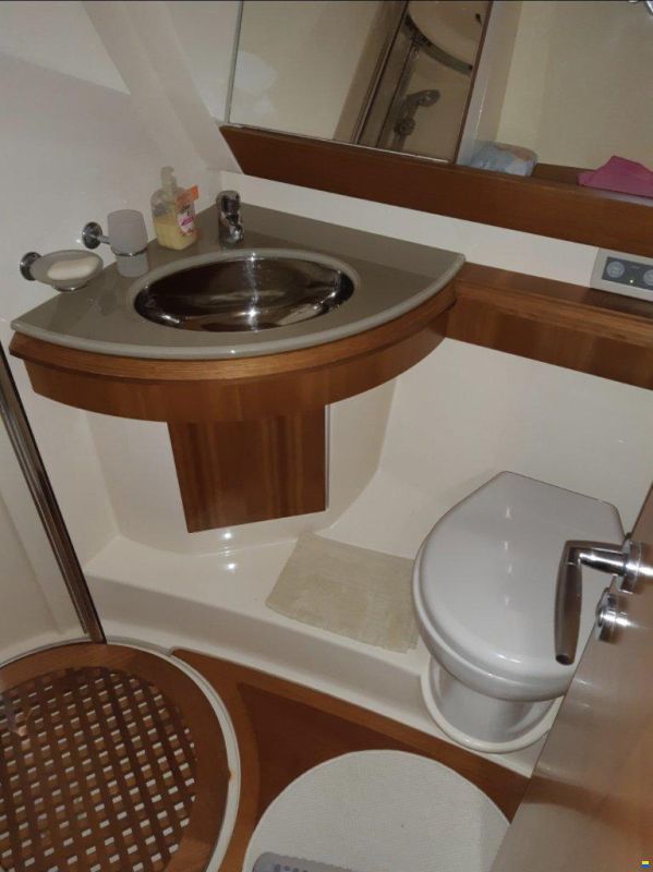 Azimut 50