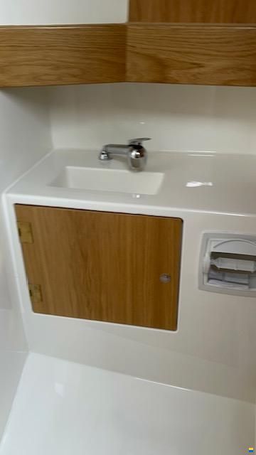 Rand Boats Escape 30