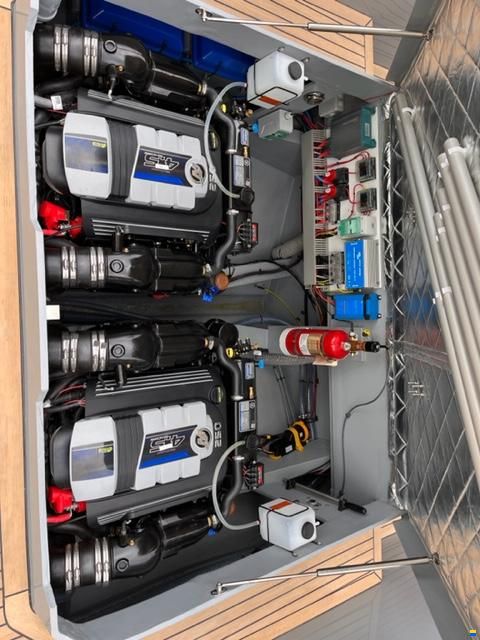 Rand Boats Escape 30