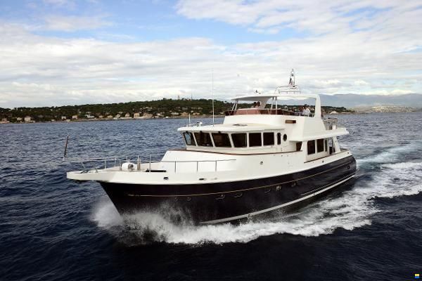 Selene 62