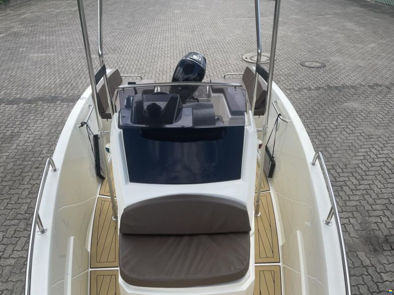 NUVA Yachts Nuva M6 open