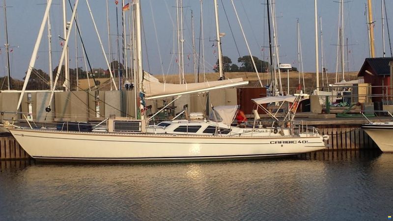 Hacker Boats Caribic 40+