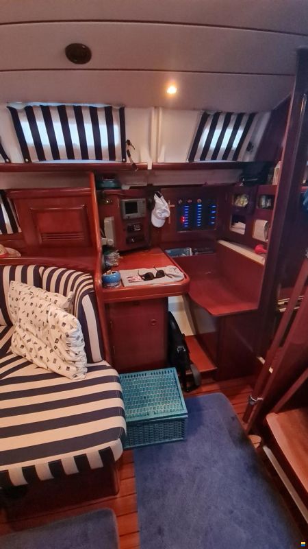 Beneteau Oceanis 423