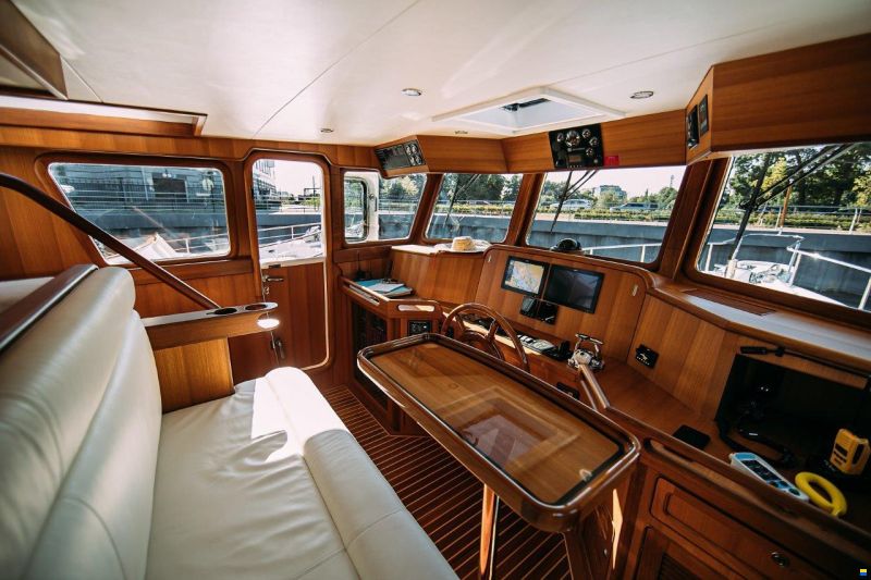 Selene 49