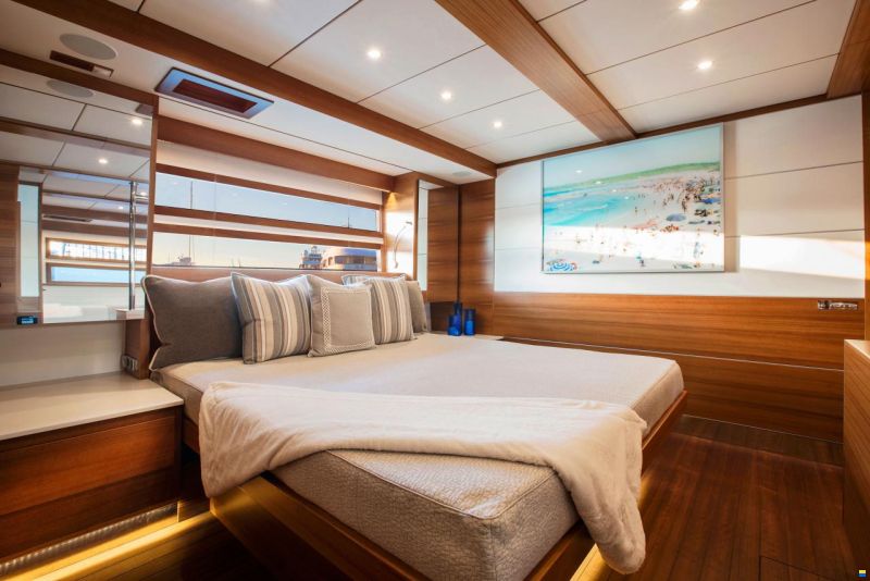 Delta Powerboats 88 Carbon