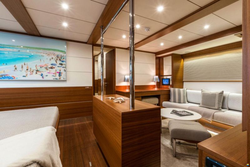 Delta Powerboats 88 Carbon