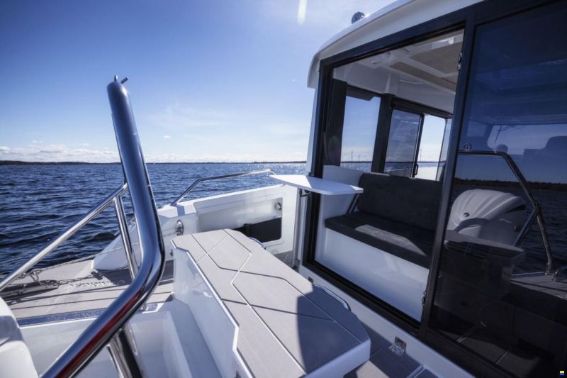 Quarken 27 Cabin