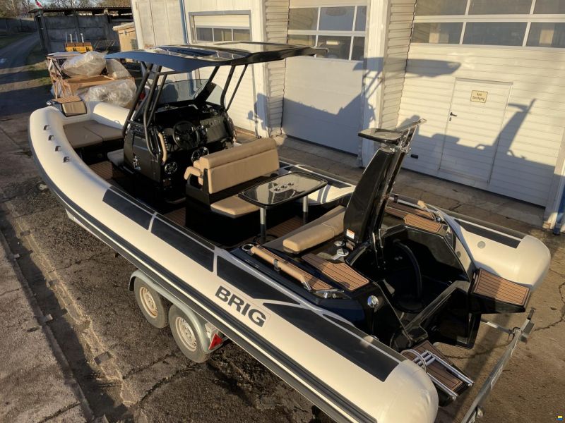 Brig Inflatable Boats Eagle 8