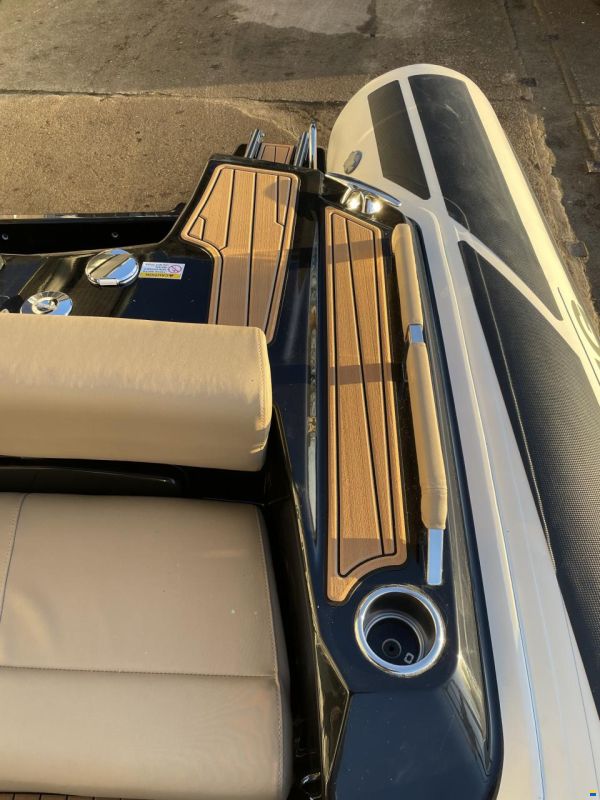 Brig Inflatable Boats Eagle 8