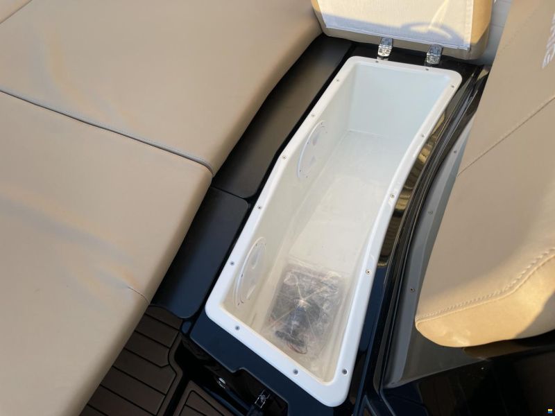 Brig Inflatable Boats Eagle 8