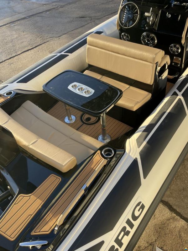 Brig Inflatable Boats Eagle 8