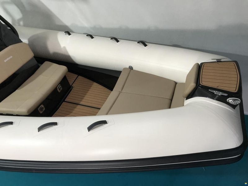 Brig Inflatable Boats Eagle 8