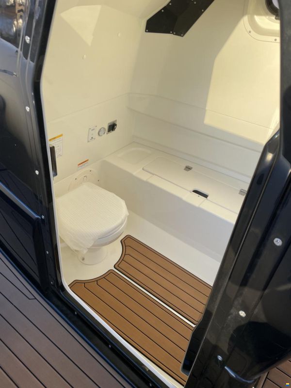 Brig Inflatable Boats Eagle 8