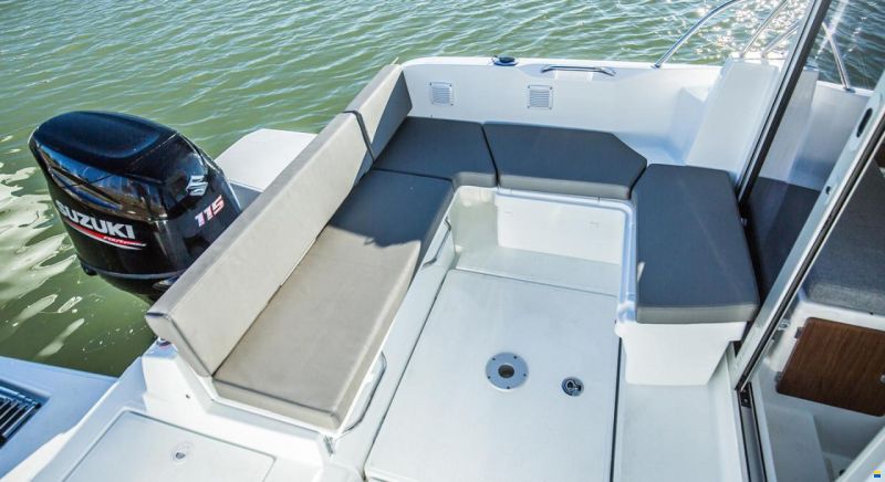 Beneteau Antares 6