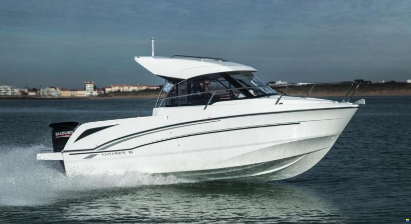 Beneteau Antares 6