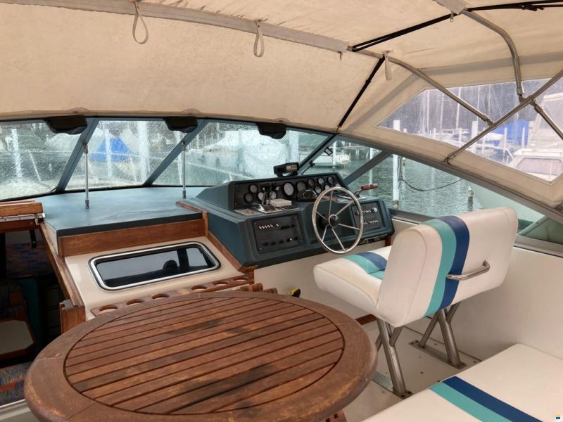 Sea Ray 340 Sundance