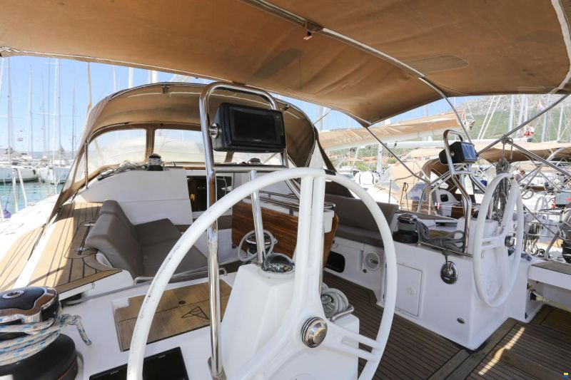 Elan 50 Impression