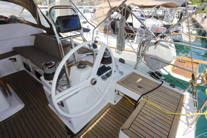 Elan 50 Impression