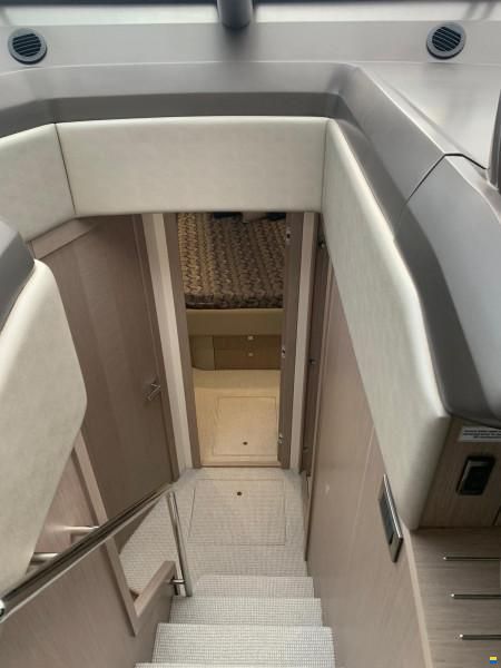 Sunseeker Manhattan 52 FLY