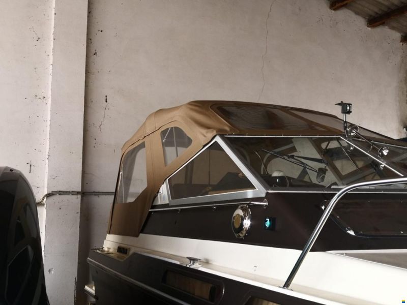 Fairline Carrera 24