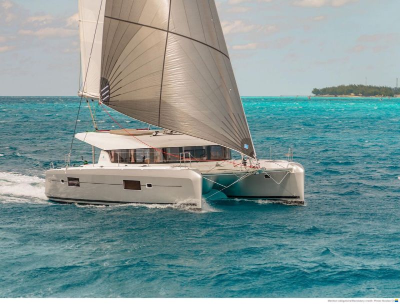 Lagoon 42