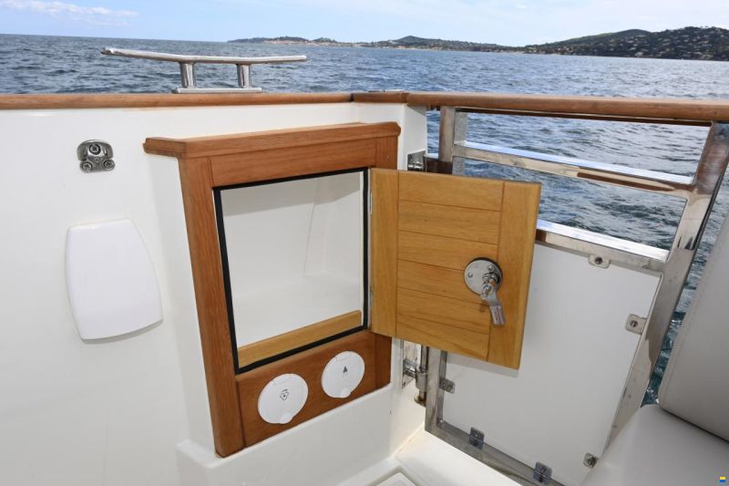 Rhéa 32 Open