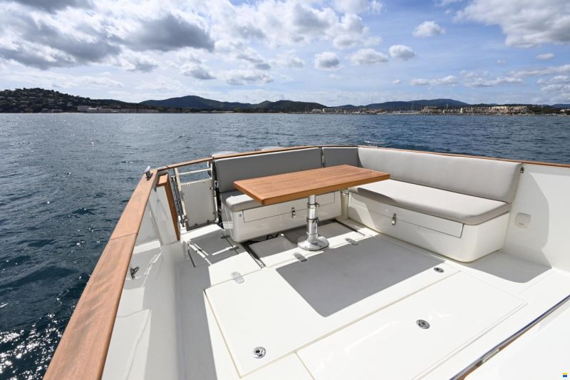 Rhéa 32 Open