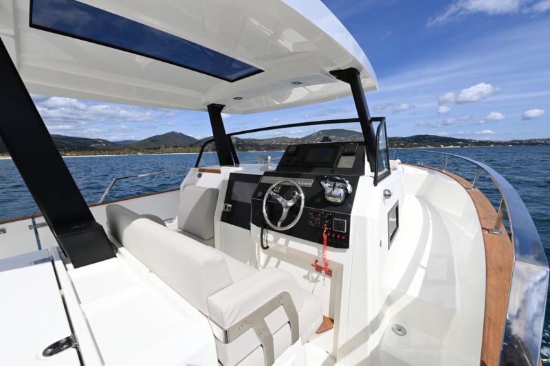 Rhéa 32 Open