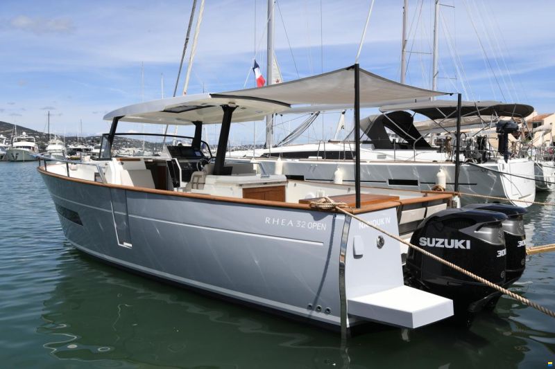 Rhéa 32 Open
