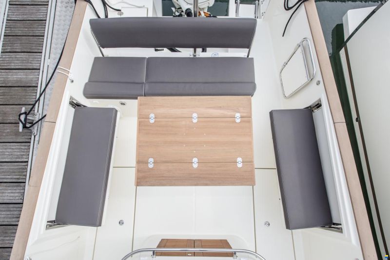 Rhéa 27 Open