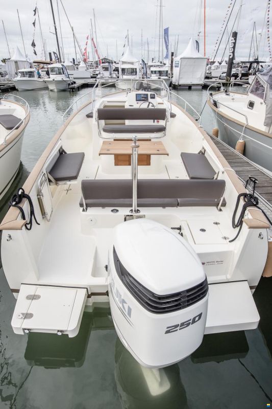 Rhéa 27 Open