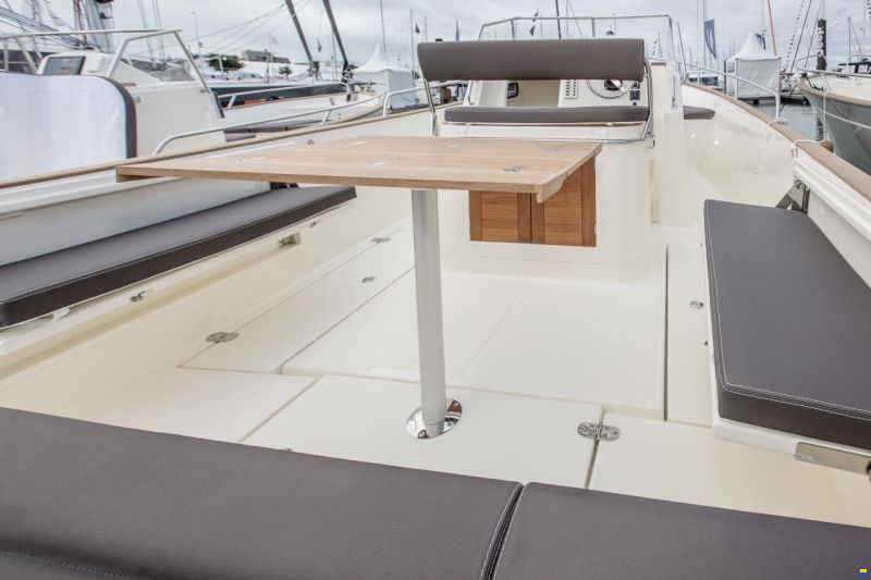 Rhéa 27 Open