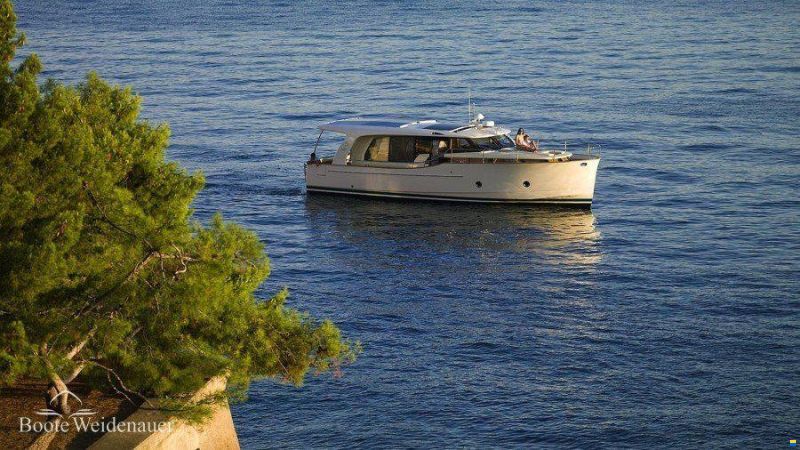 Greenline 40 HYBRID (VORFÜHRBOOT)