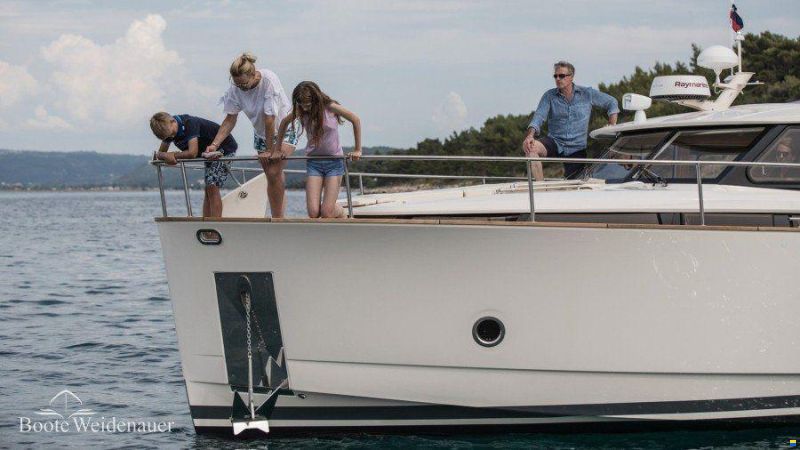 Greenline 40 HYBRID (VORF&Uuml;HRBOOT)