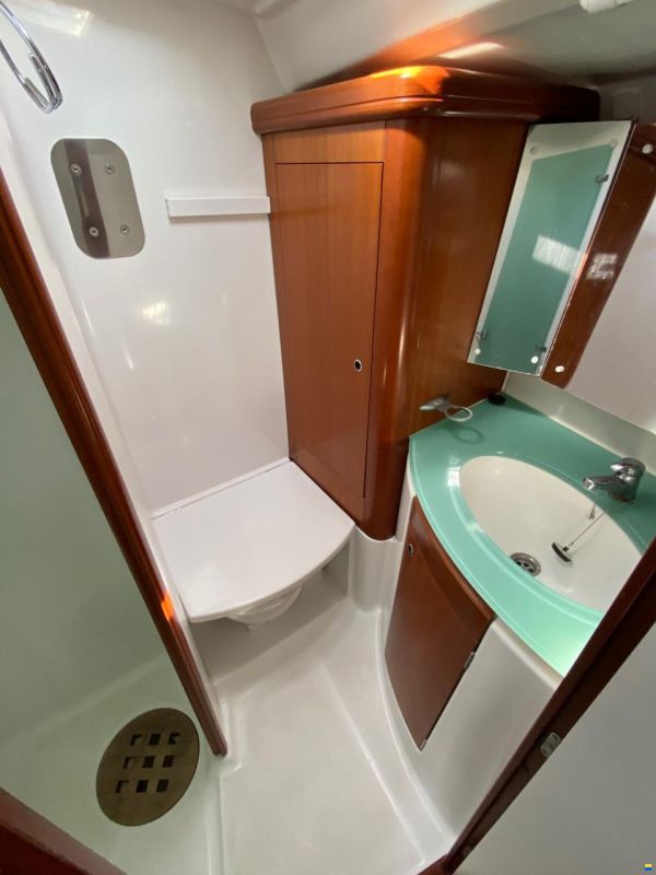 Beneteau Oceanis Clipper 523
