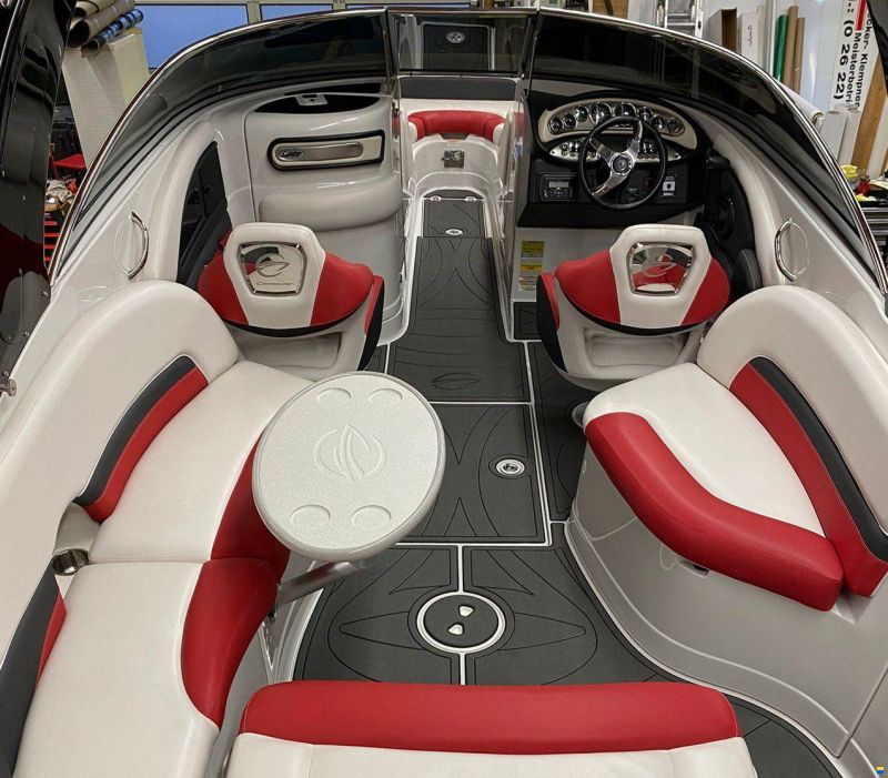 Crownline E6 BOWRIDER