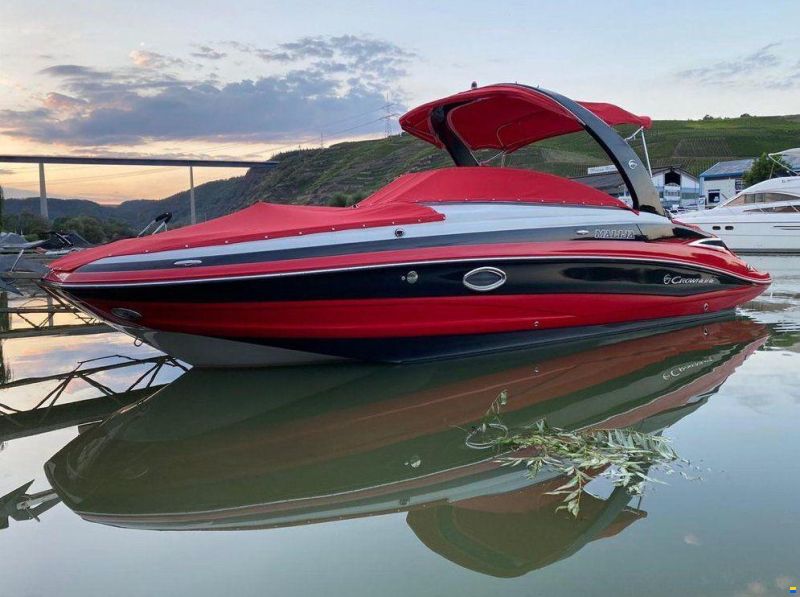 Crownline E6 BOWRIDER