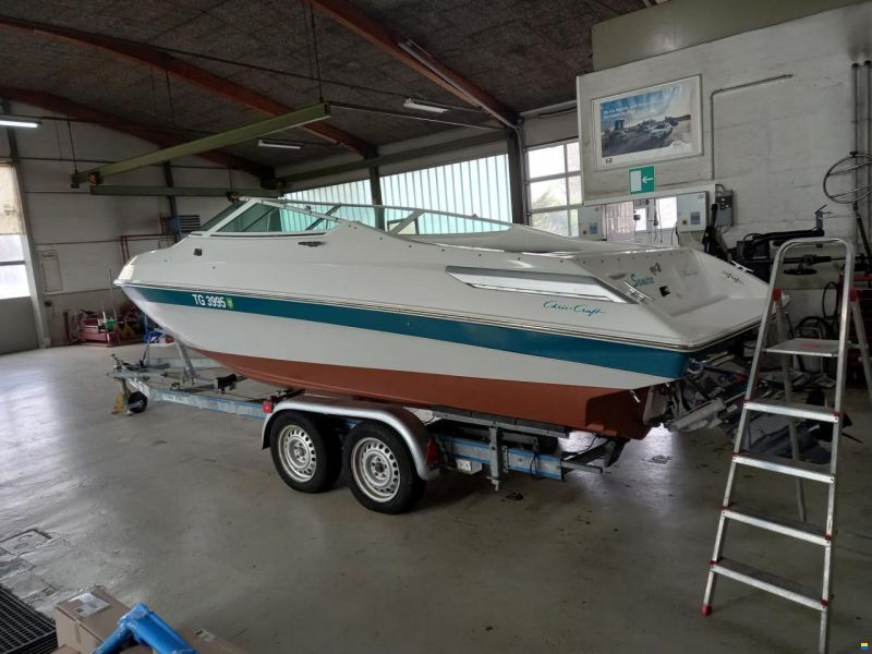 Chris Craft 198 Cuddy