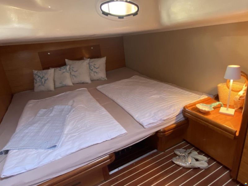Bavaria 37 Sport