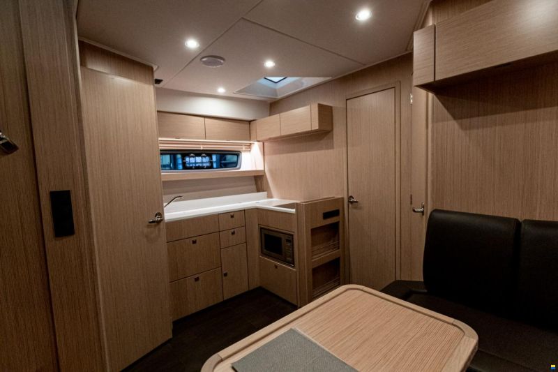 Bavaria SR41HT