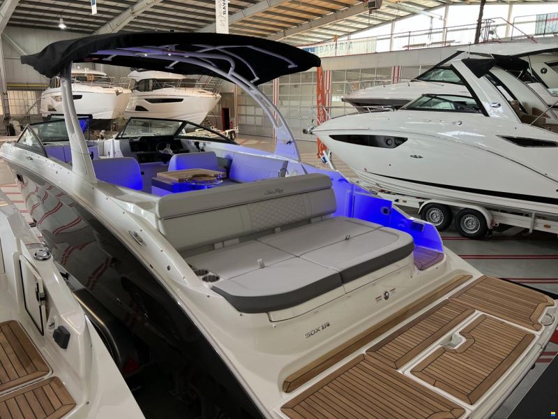 Sea Ray 270 SDXE