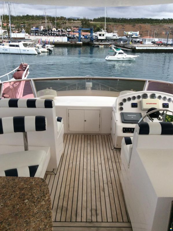 Duabai yacht, Dubai Marine