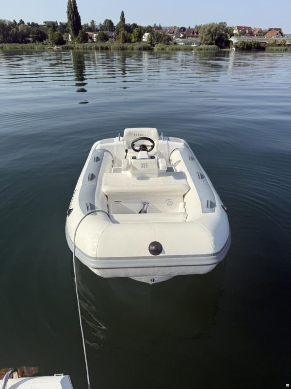 Williams 325 Turbojet
